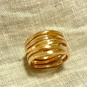 James Avery authentic 14k gold hammered ring